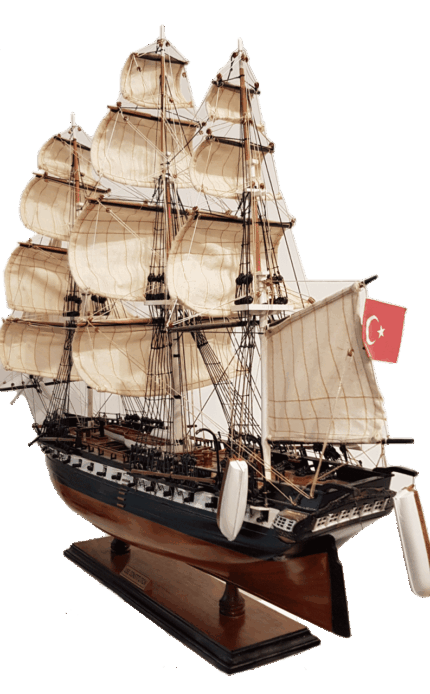 Misiny-USS Constitution Painted Gemi Maketi